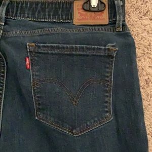 Size 16 Women’s Levi’s